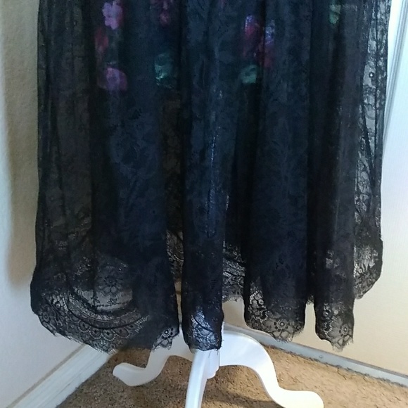 Pearl Dress - Picture 4 of 8